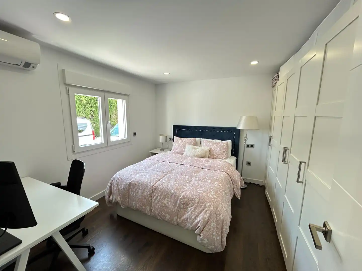 Habitación de Casa o chalet en venta en Coín con Aire acondicionado, Calefacción y Jardín privado