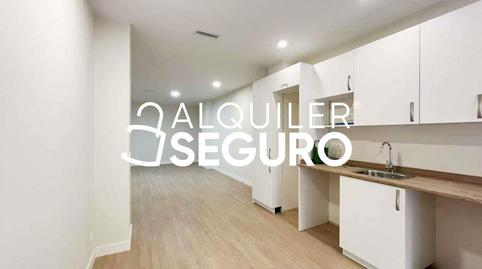 Foto 5 de Pis de lloguer a De Los Pinos, Chorrillo, Madrid