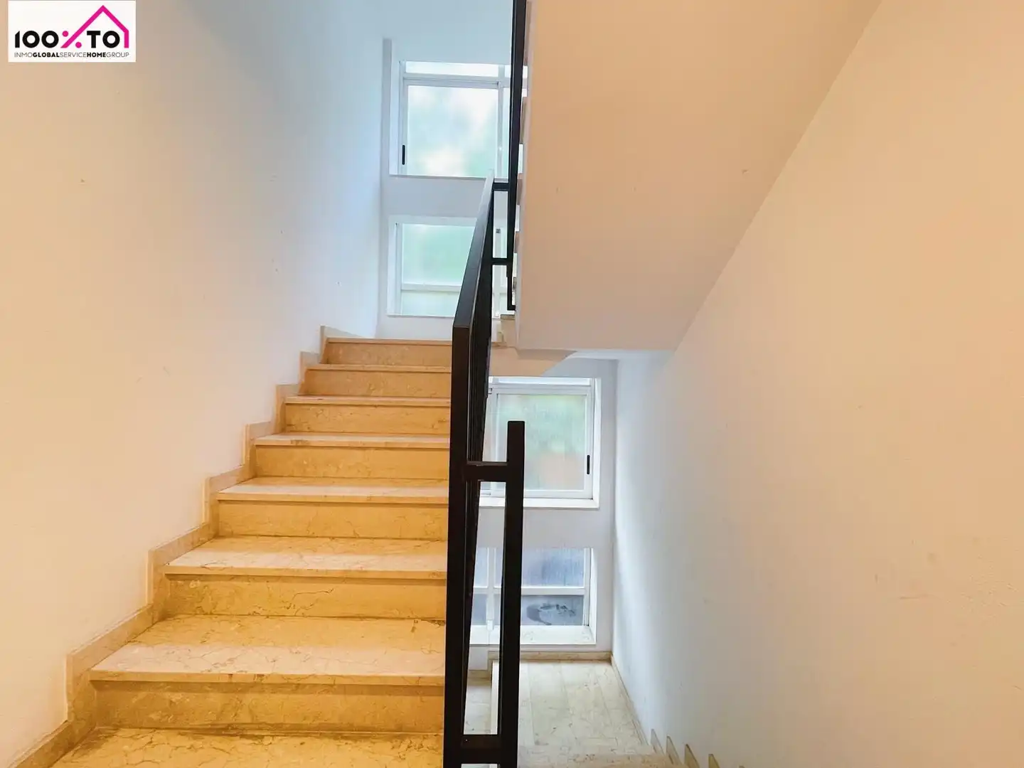 Piso en venta en Paterna con Trastero y Balcón