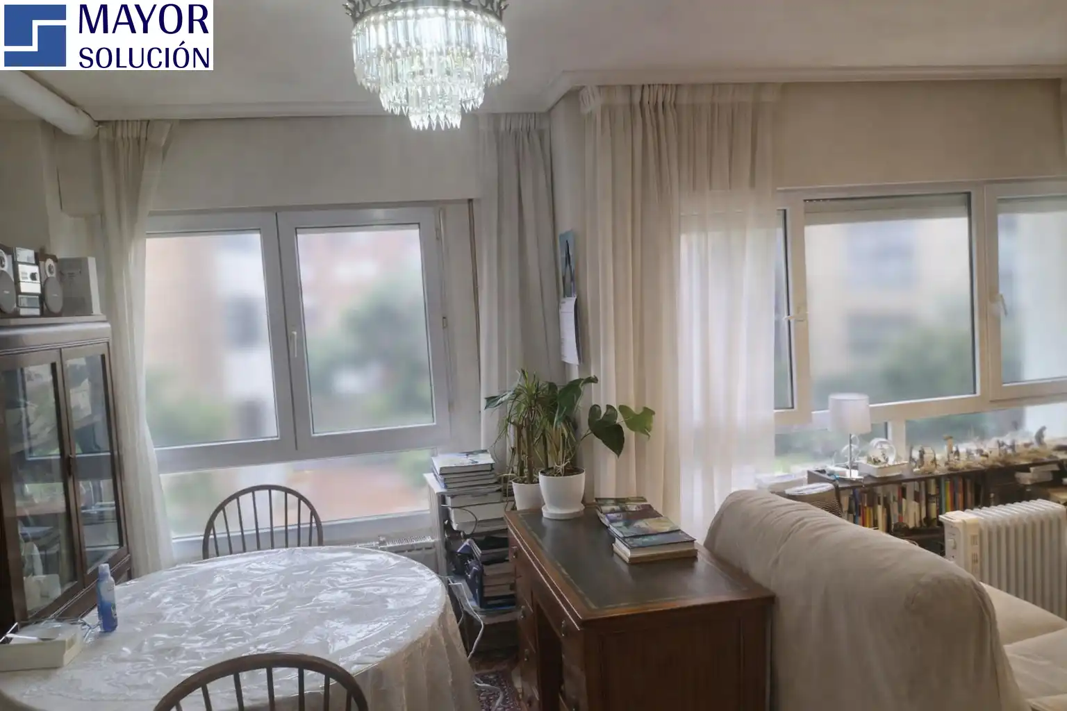 Sala de estar de Piso en venta en Santander con Calefacción, Parquet y Trastero