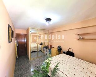 Bedroom of Flat for sale in  Madrid Capital  with Air Conditioner and Heating