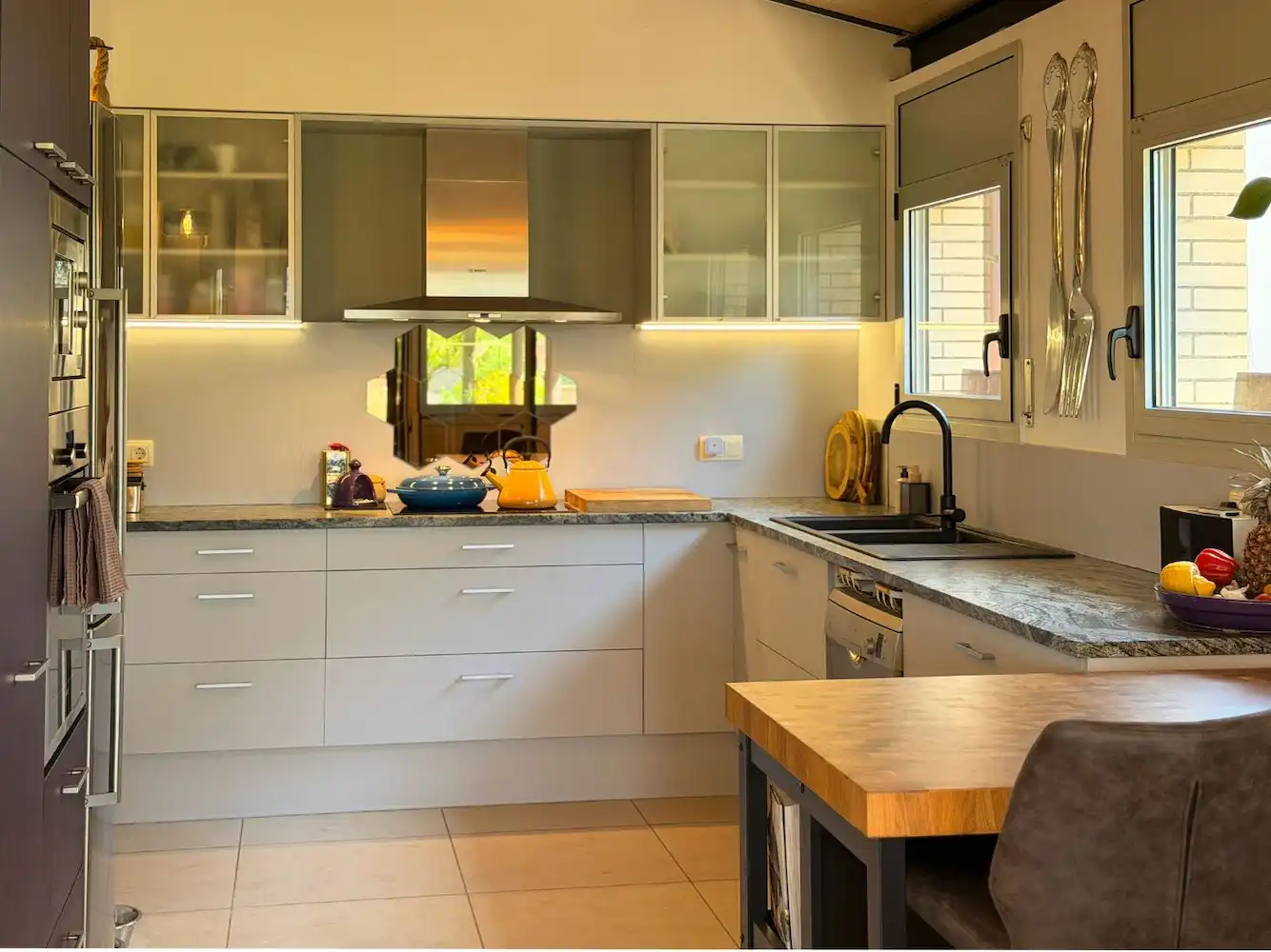 Cocina de Casa o chalet en venta en Celrà con Aire acondicionado, Calefacción y Jardín privado