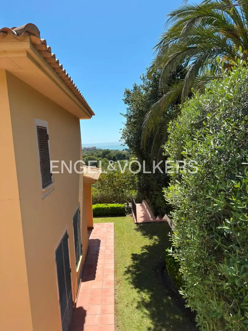 Exterior view of Houses for sale in Sitges  with Air Conditioner, Heating and Private garden