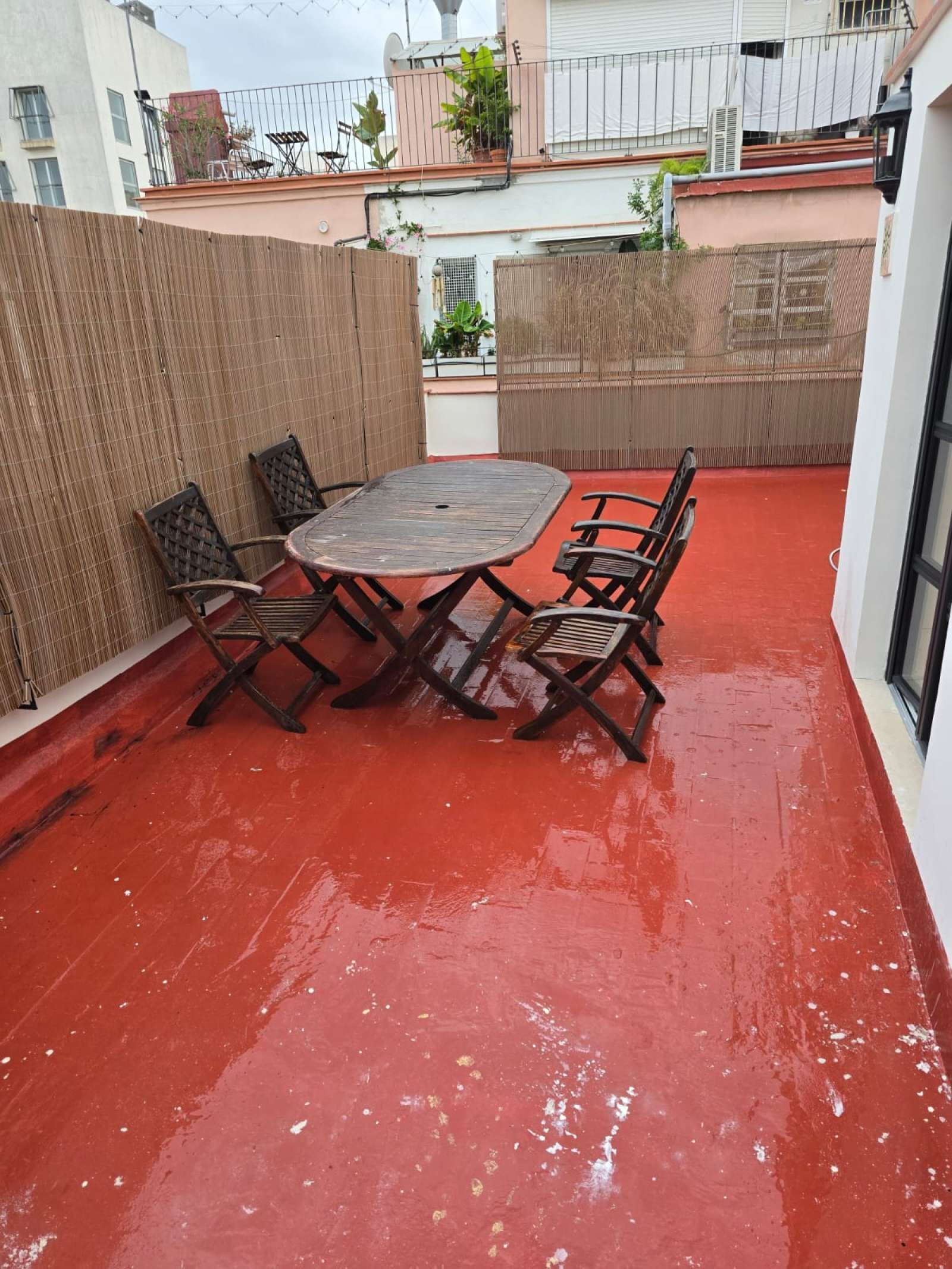 Estudi per a compartir a El Raval