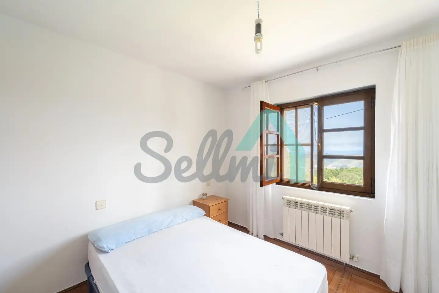 Houses for sale in La Cadorna, Valdés - Luarca