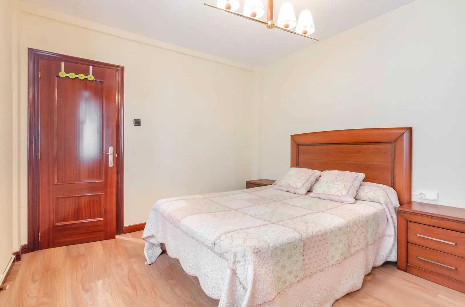 Piso con ascensor en venta en Calle DE BOBES 9, imagen 7