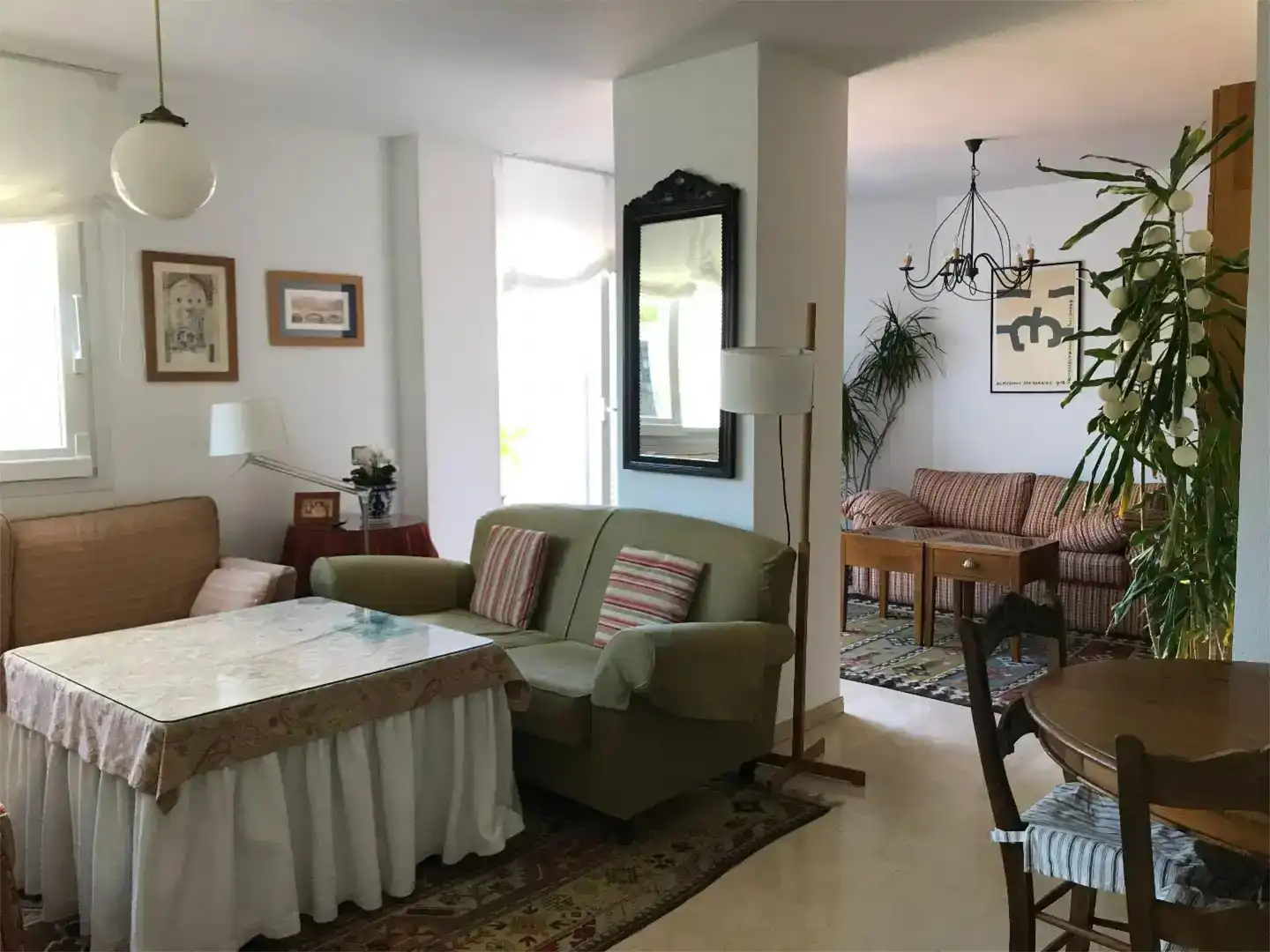 Sala d'estar de Pis en venda en  Sevilla Capital amb Aire condicionat