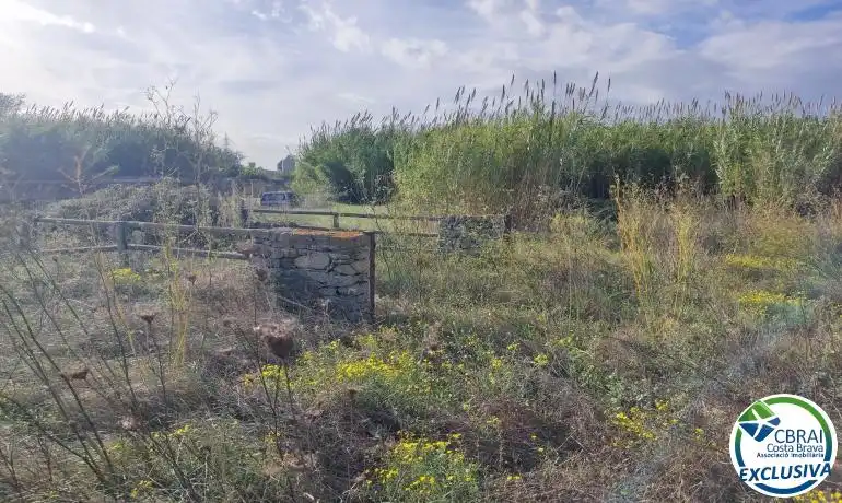 Rustikales Grundstück zum Verkauf in Carretera