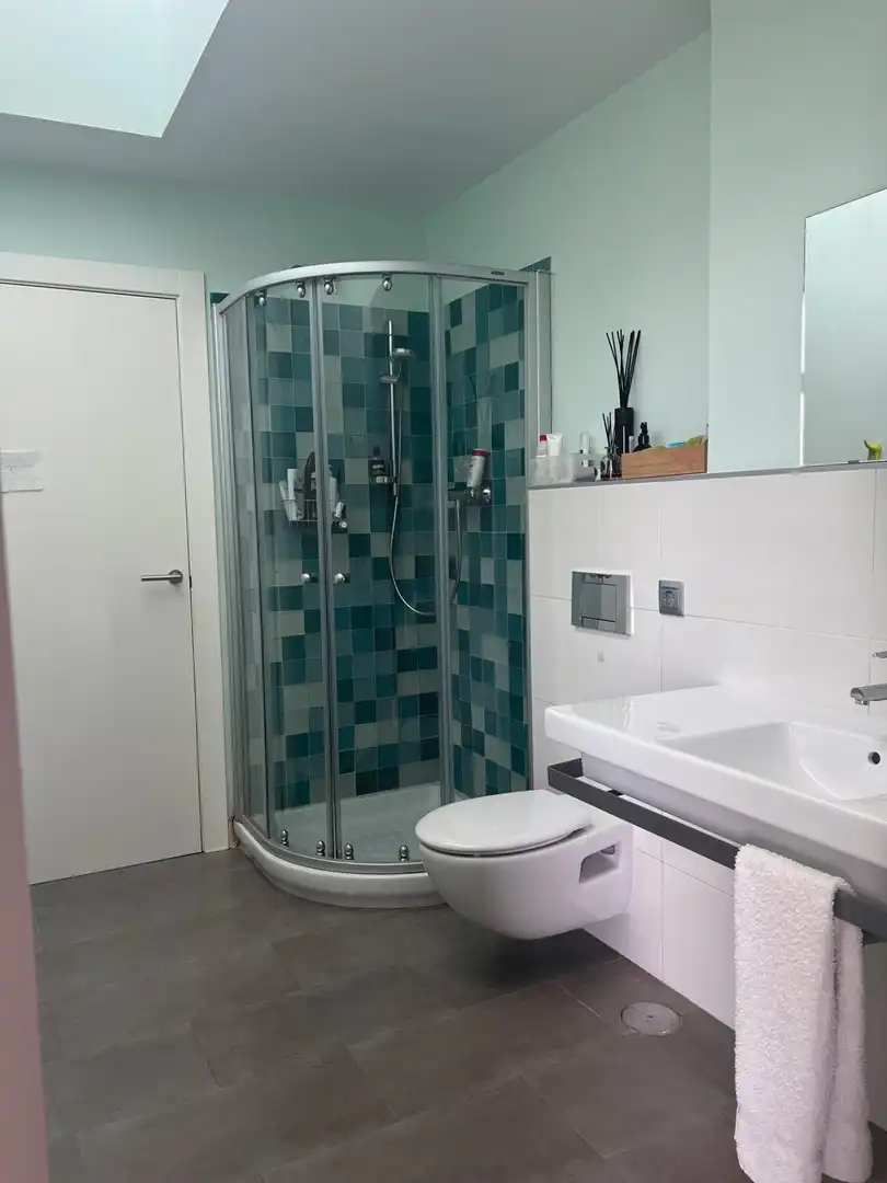 Bany de Casa o xalet en venda en Las Gabias amb Aire condicionat, Calefacció i Jardí privat