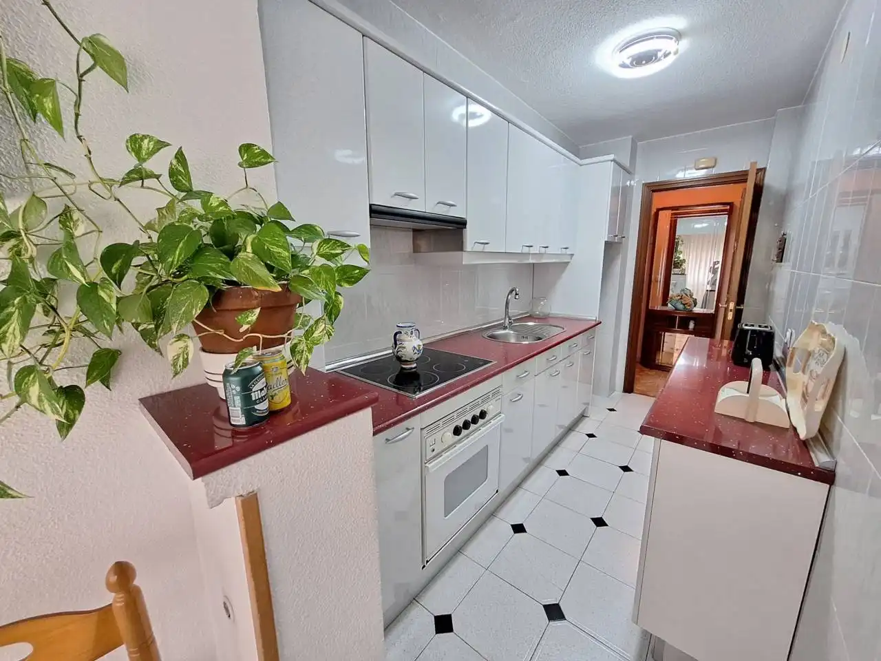 Küche von Wohnung zum Verkauf in Fuenlabrada mit Klimaanlage, Heizung und Terrasse
