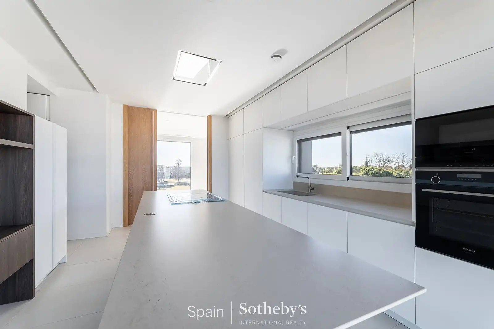Cocina de Ático de alquiler en Pozuelo de Alarcón con Aire acondicionado, Terraza y Trastero