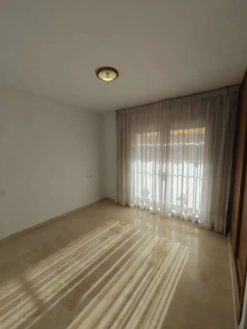 Dormitori de Casa o xalet en venda en Vélez-Málaga amb Terrassa i Traster
