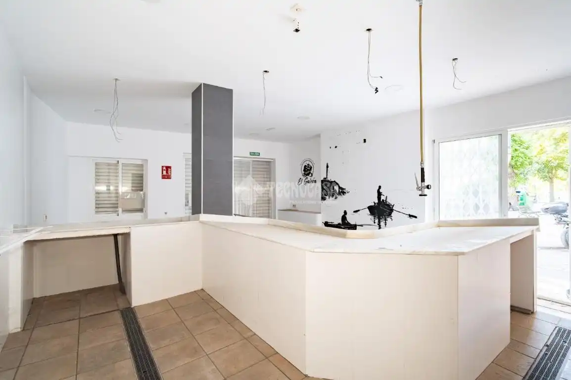 Commercial properties for sale in Granada