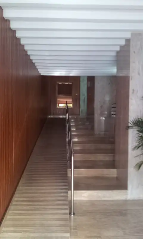 Local comercial de lloguer a Avinguda Sants Patrons, imagen 4