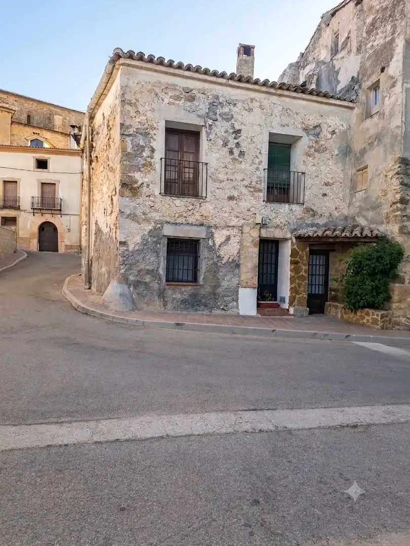 Exterior view of Country homes for sale in Buendía