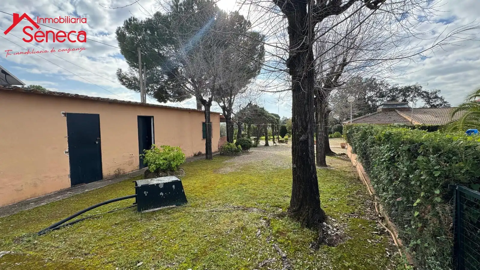 Garden of Houses for sale in Córdoba  with Air Conditioner, Heating and Storage room
