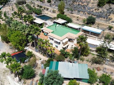Maison rustique avec balcon à vendre à Altea ciudad