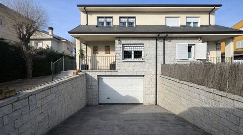 Photo 2 of Single-family semi-detached for sale in Calle de San Rafael, Alpedrete, Madrid