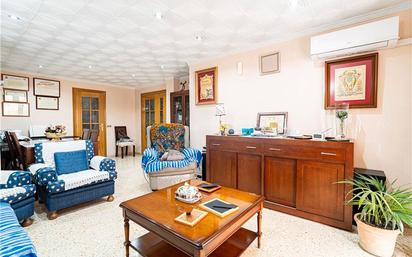 Living room of Flat for sale in  Palma de Mallorca  with Air Conditioner, Terrace and Furnished