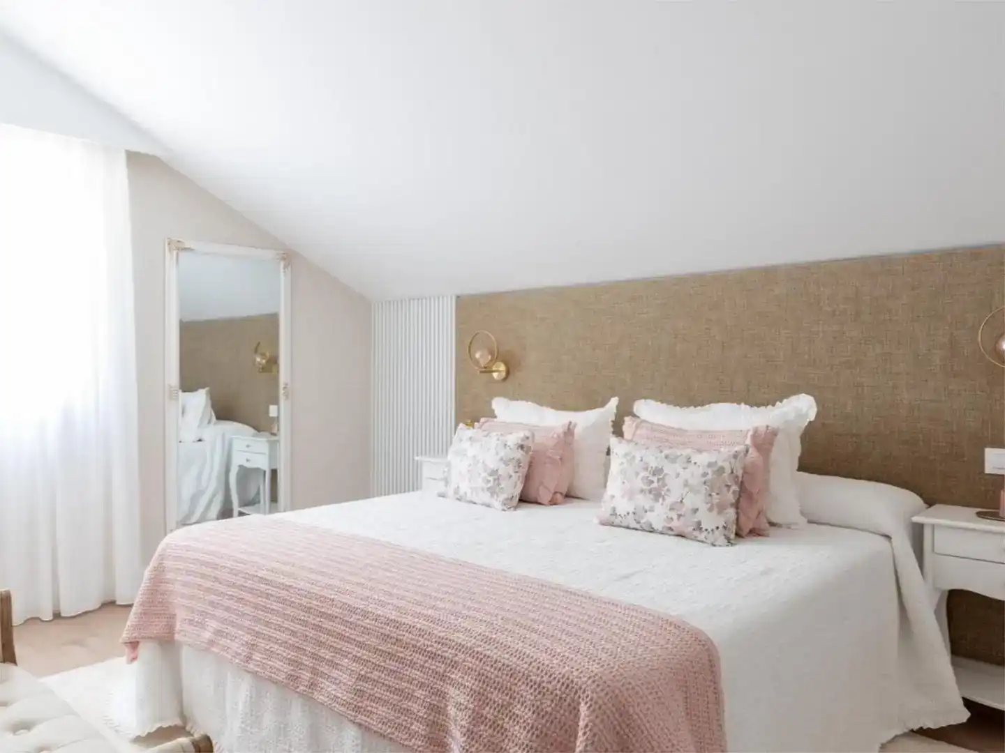 Habitación de Casa o chalet de alquiler en Vilagarcía de Arousa con Aire acondicionado, Jardín privado y Amueblado