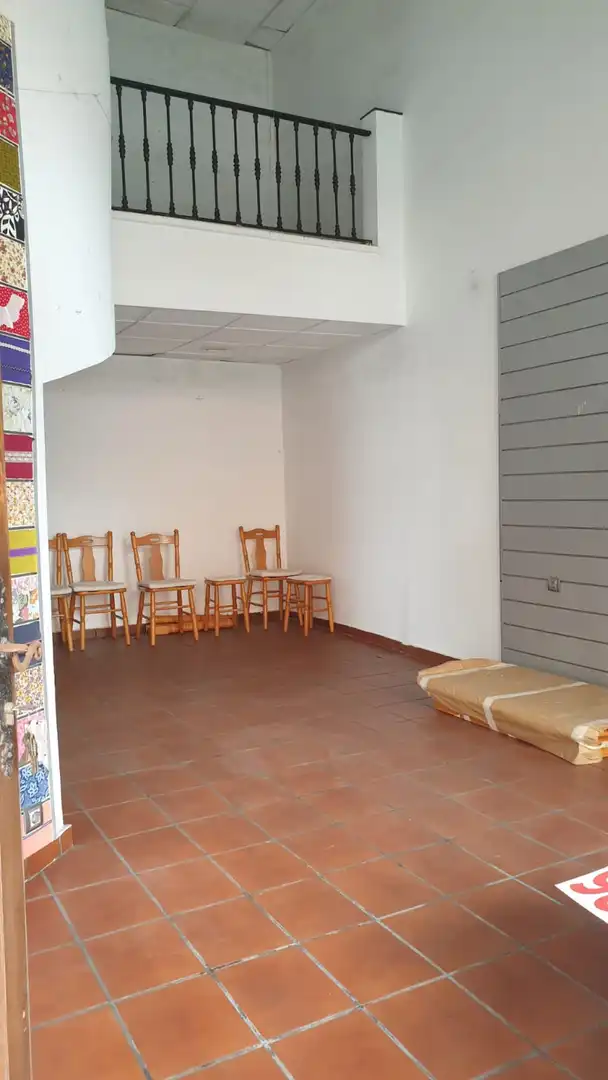 Business premises to rent in El Carbayedo - El Quirinal