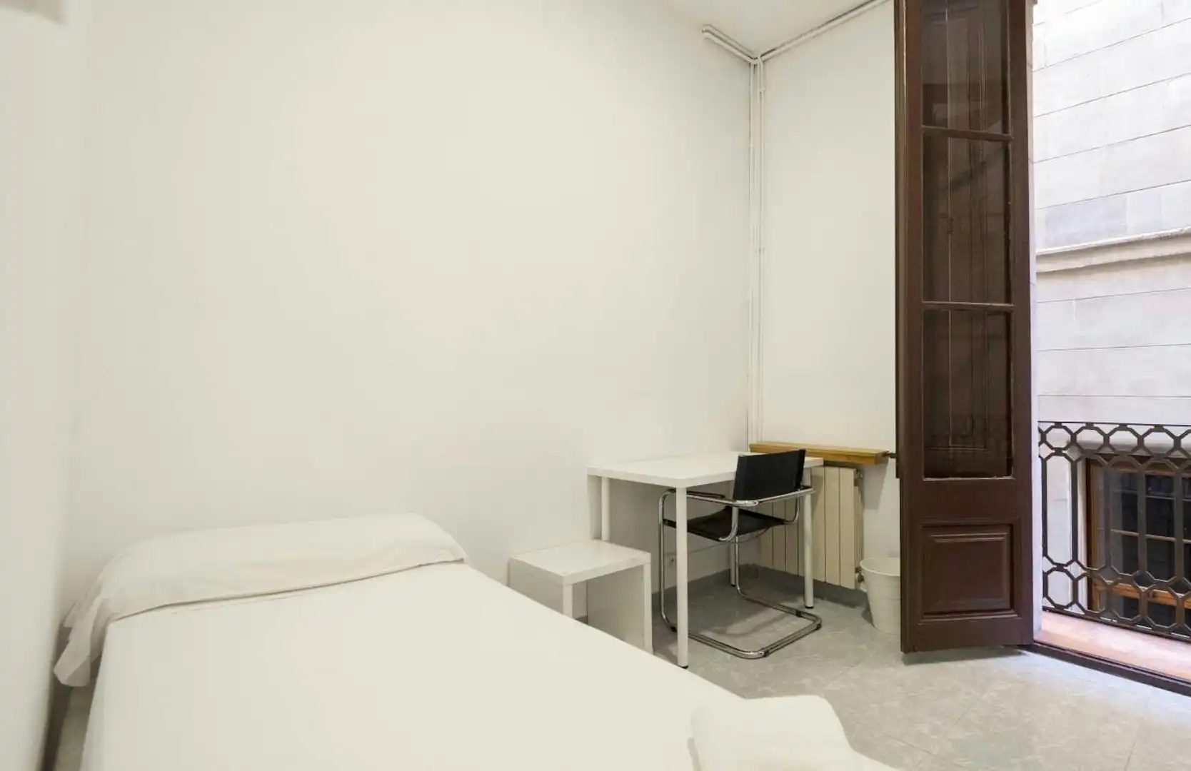 Habitación de Piso para compartir en Barcelona con Calefacción, Amueblado y Lavadora