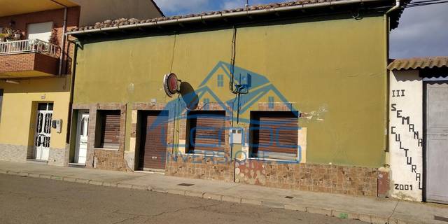 Casa-chalet en Venta en C/ Abajo en Cabreros del Río