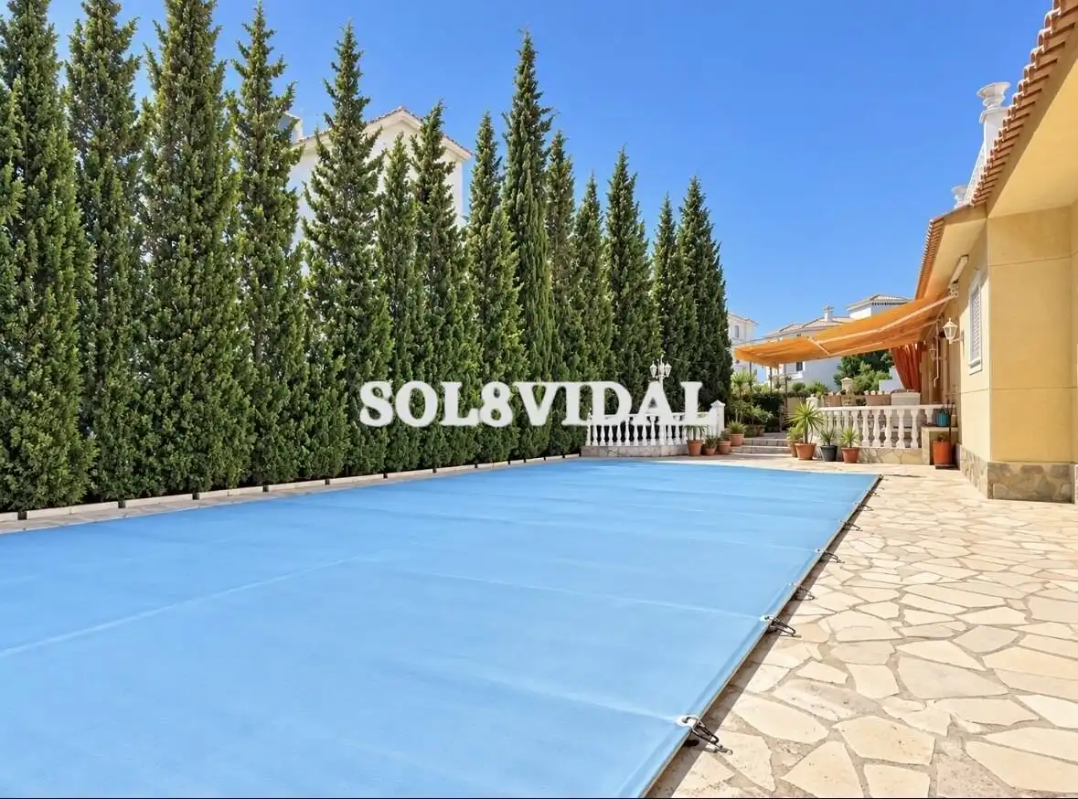 Chalet con terraza en venta en Orihuela Costa, imagen 5