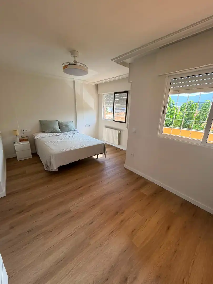 Dormitori de Casa o xalet en venda en Murcia amb Aire condicionat, Terrassa i Moblat