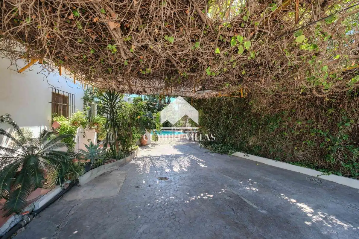 Casa rústica amb jardí en venda a Motril  ciudad, imagen 5
