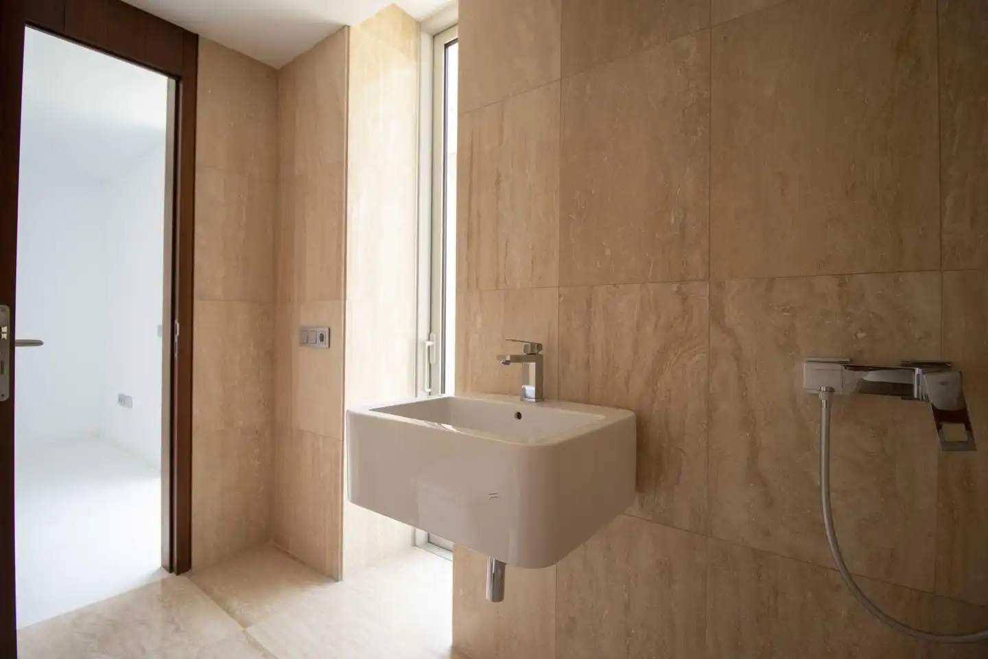 Badezimmer von Wohnung zum Verkauf in Santa Cruz de Tenerife mit Privatgarten und Terrasse