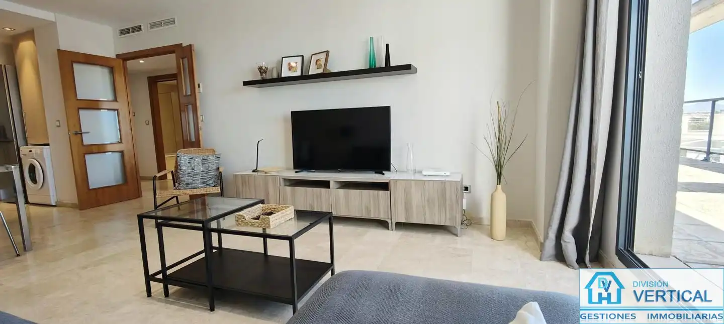 Sala d'estar de Pis de lloguer en Paterna amb Aire condicionat, Calefacció i Terrassa