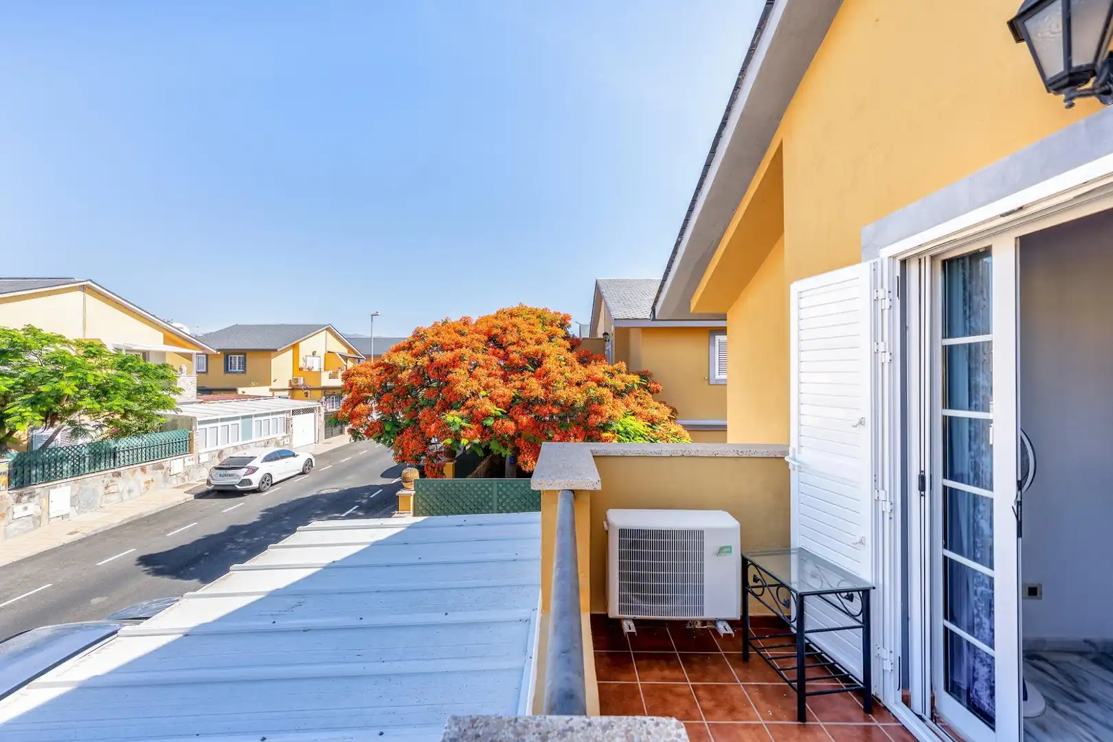 Detached homes for sale in Calle HELICE, Castillo del Romeral - Juan Grande