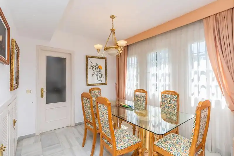 Dining room of Detached homes for rent in Estepona  with Air Conditioner, Heating and Terrace