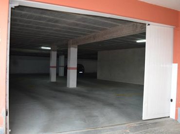 Gewerbefläche zum Verkauf in Lugar Peralto