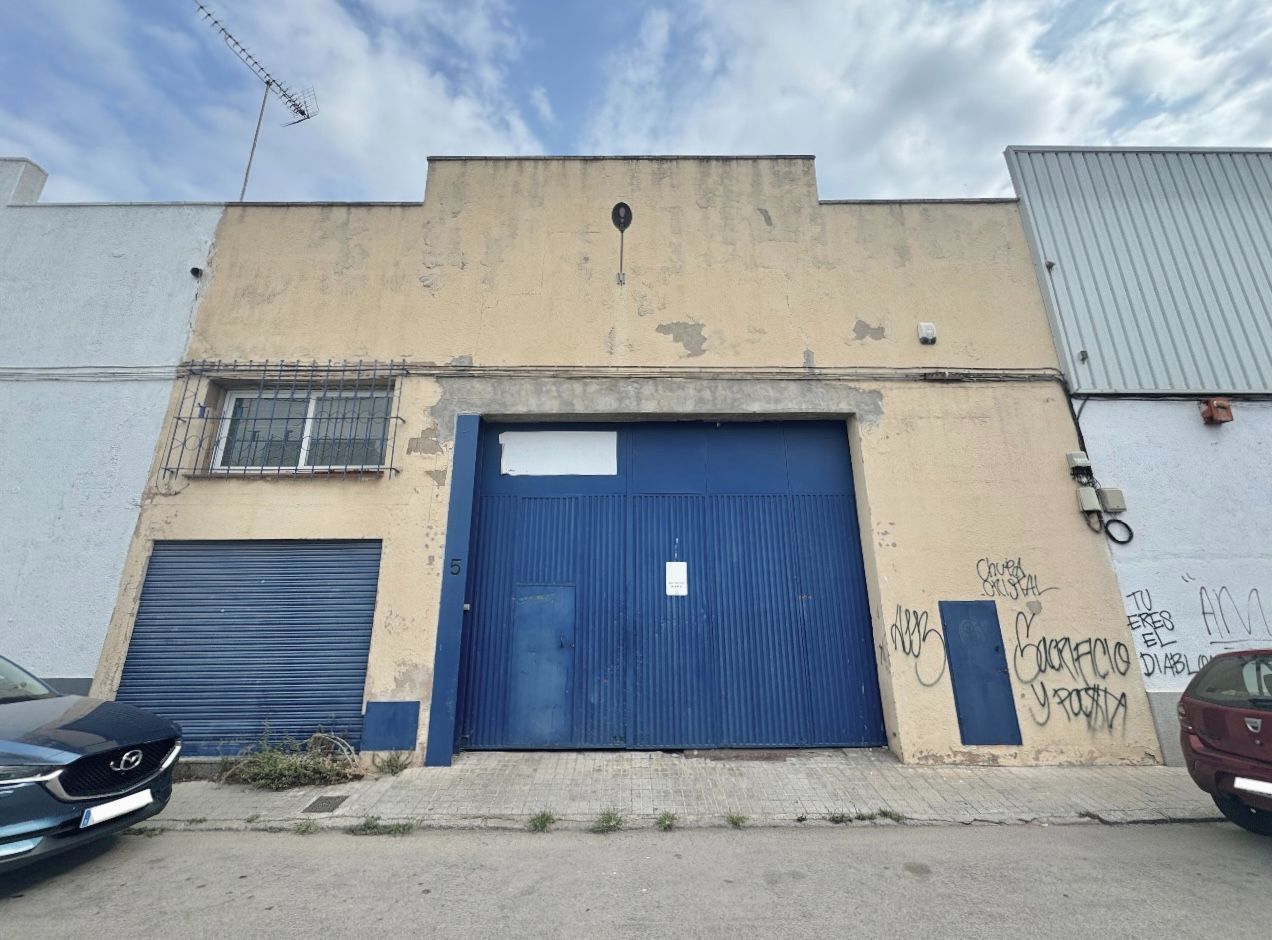 Vista exterior de Nau industrial de lloguer en Granollers