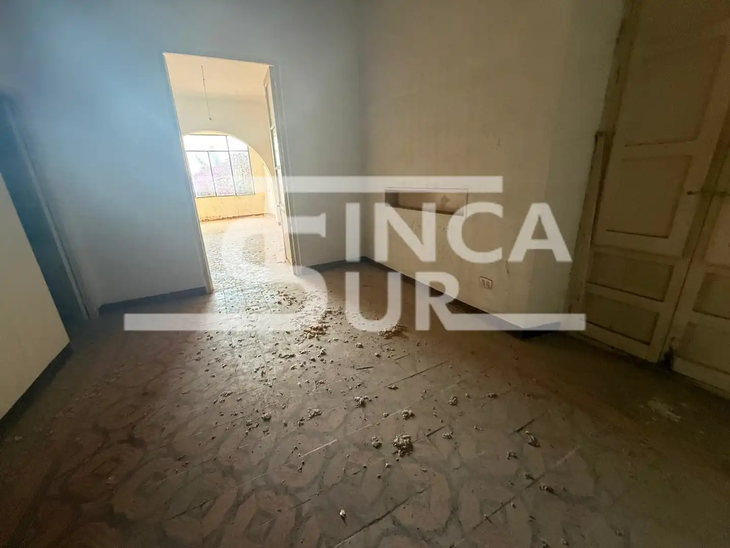 Casa rústica amb terrassa en venda a Calle Carolinas, imagen 27