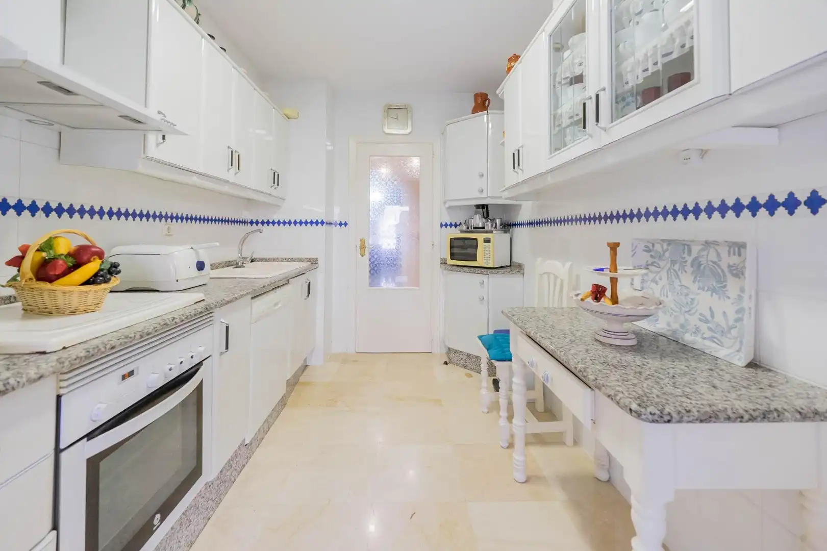 Piso con terraza en venta en Puerto Deportivo, imagen 38