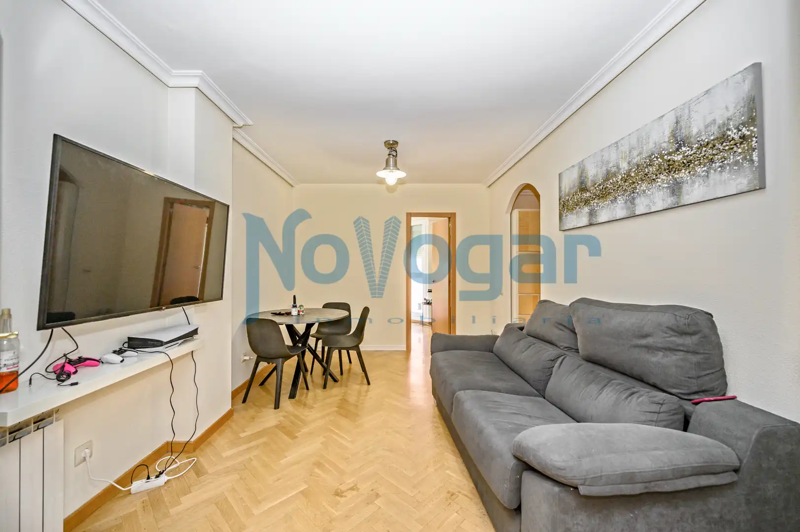 Living room of Flat for sale in Madrid  with Air Conditioner, Heating and Community pool