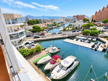 Apartament amb ascensor en venda a DEL CAP LLARG