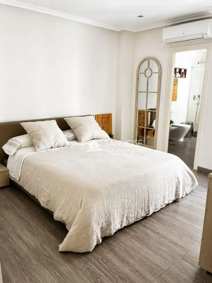 Habitación de Piso en venta en Novelda con Aire acondicionado, Trastero y Balcón
