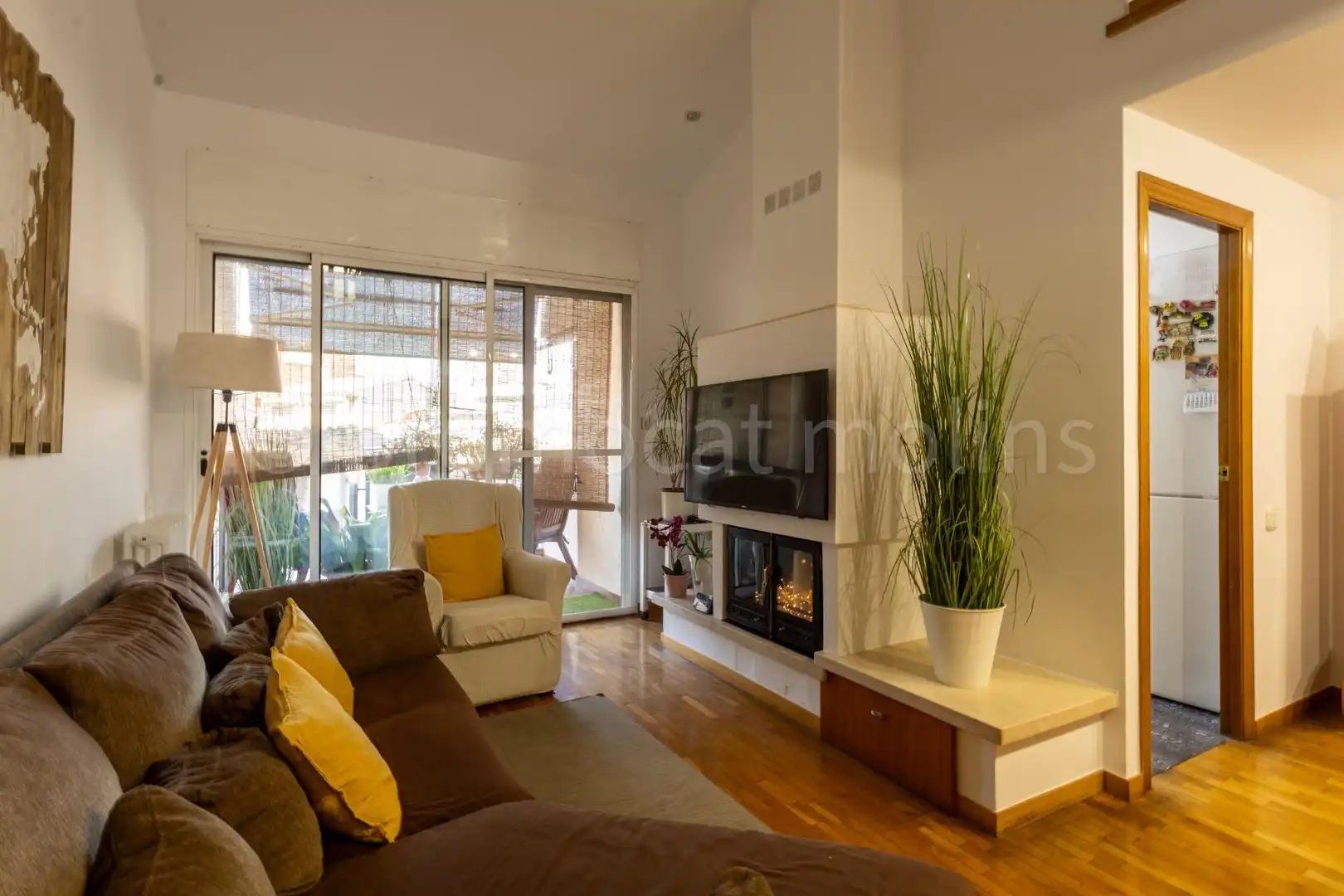 Sala de estar de Casa o chalet en venta en Molins de Rei con Aire acondicionado, Calefacción y Jardín privado
