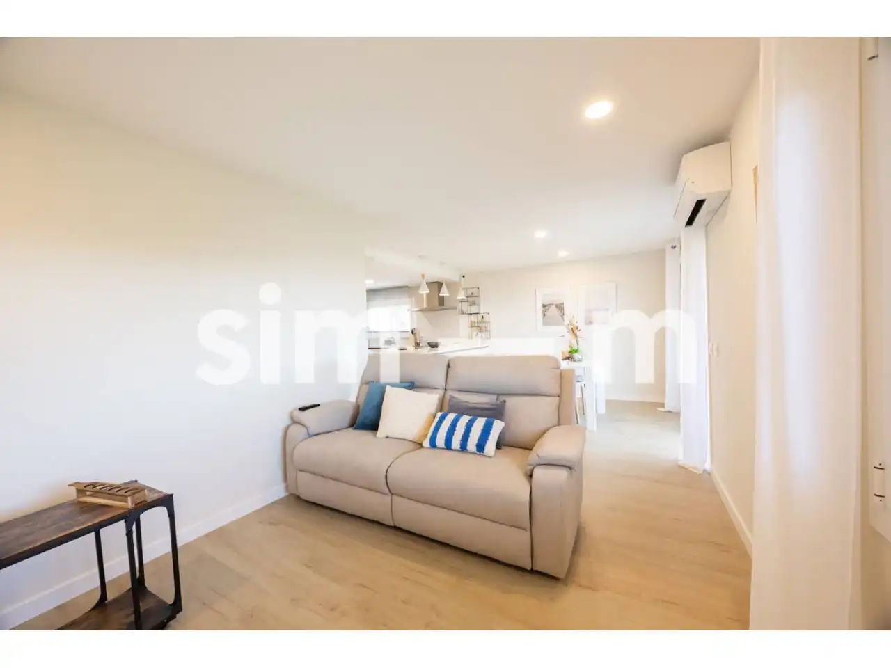 Sala d'estar de Apartament en venda en Castell d'Aro, Platja d'Aro i s'Agaró amb Aire condicionat, Calefacció i Parquet