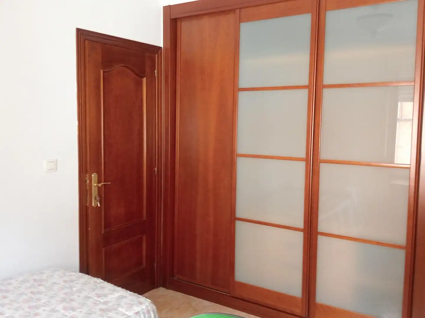 Dormitori de Casa o xalet de lloguer en Ávila amb Calefacció, Terrassa i Moblat