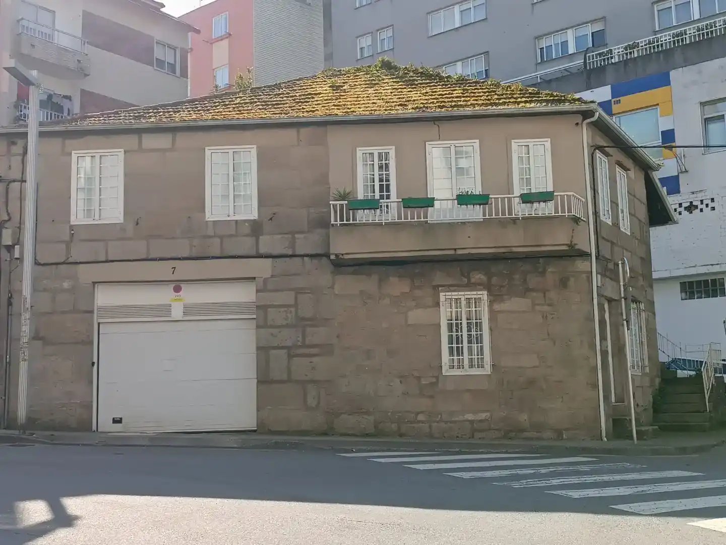 Vista exterior de Pis en venda en Pontevedra Capital  amb Balcó