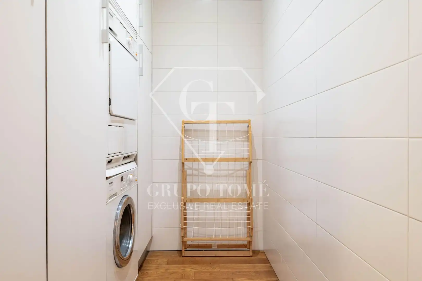 Schlafzimmer von Einfamilien-Reihenhaus zum Verkauf in Donostia - San Sebastián  mit Heizung, Privatgarten und Terrasse