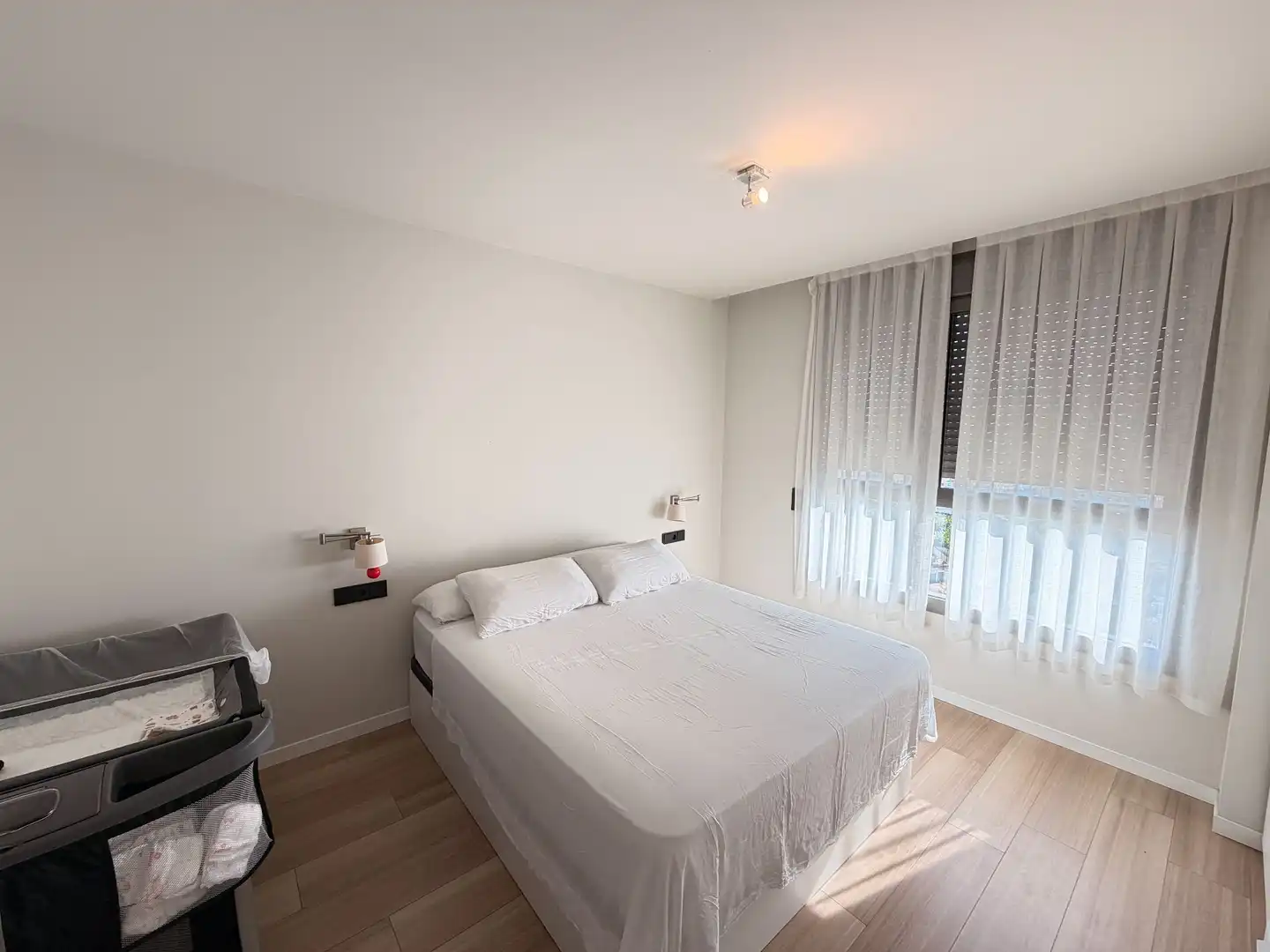 Schlafzimmer von Wohnung zum Verkauf in Tortosa mit Klimaanlage, Heizung und Privatgarten