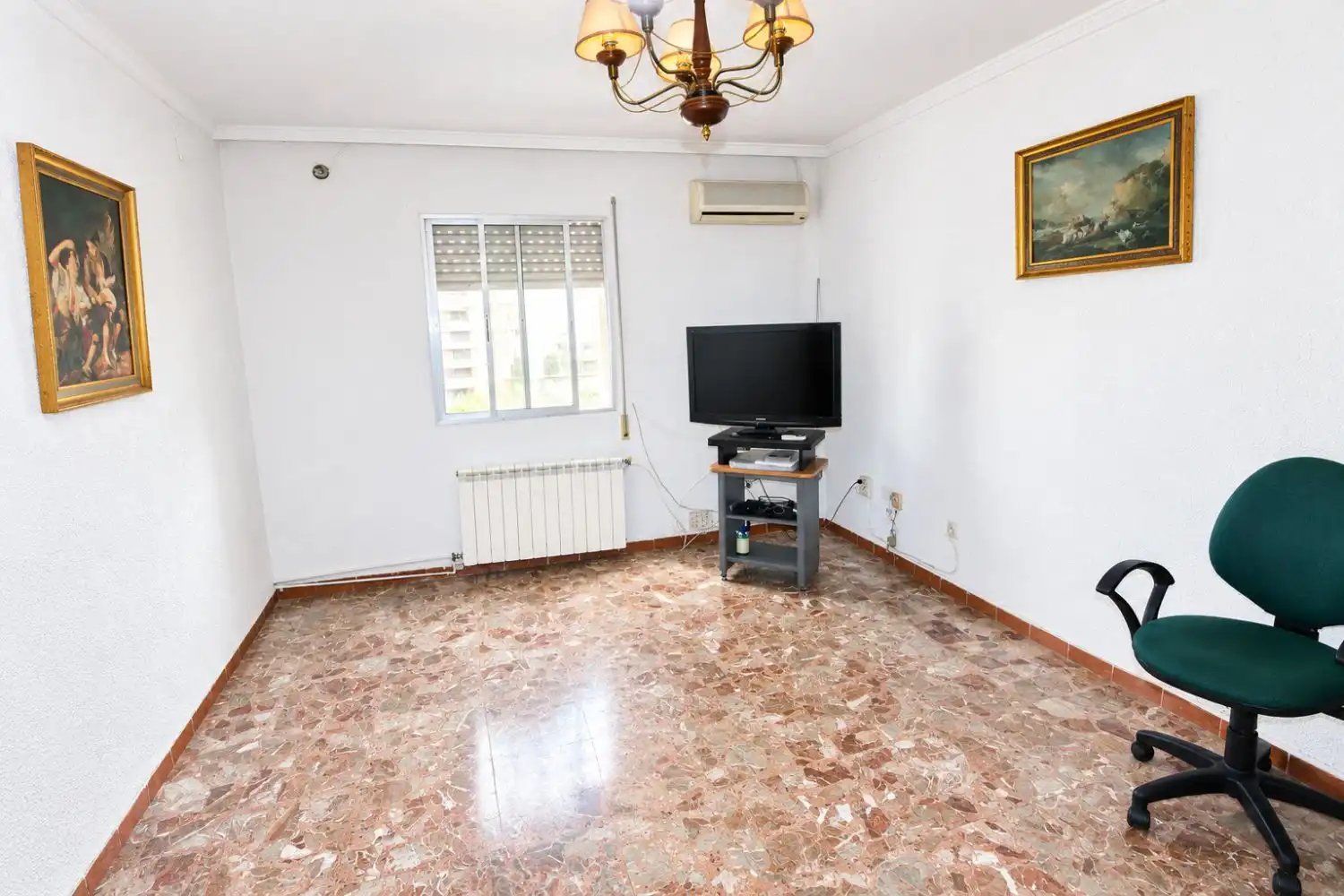 Sala d'estar de Pis en venda en Plaza de Toros