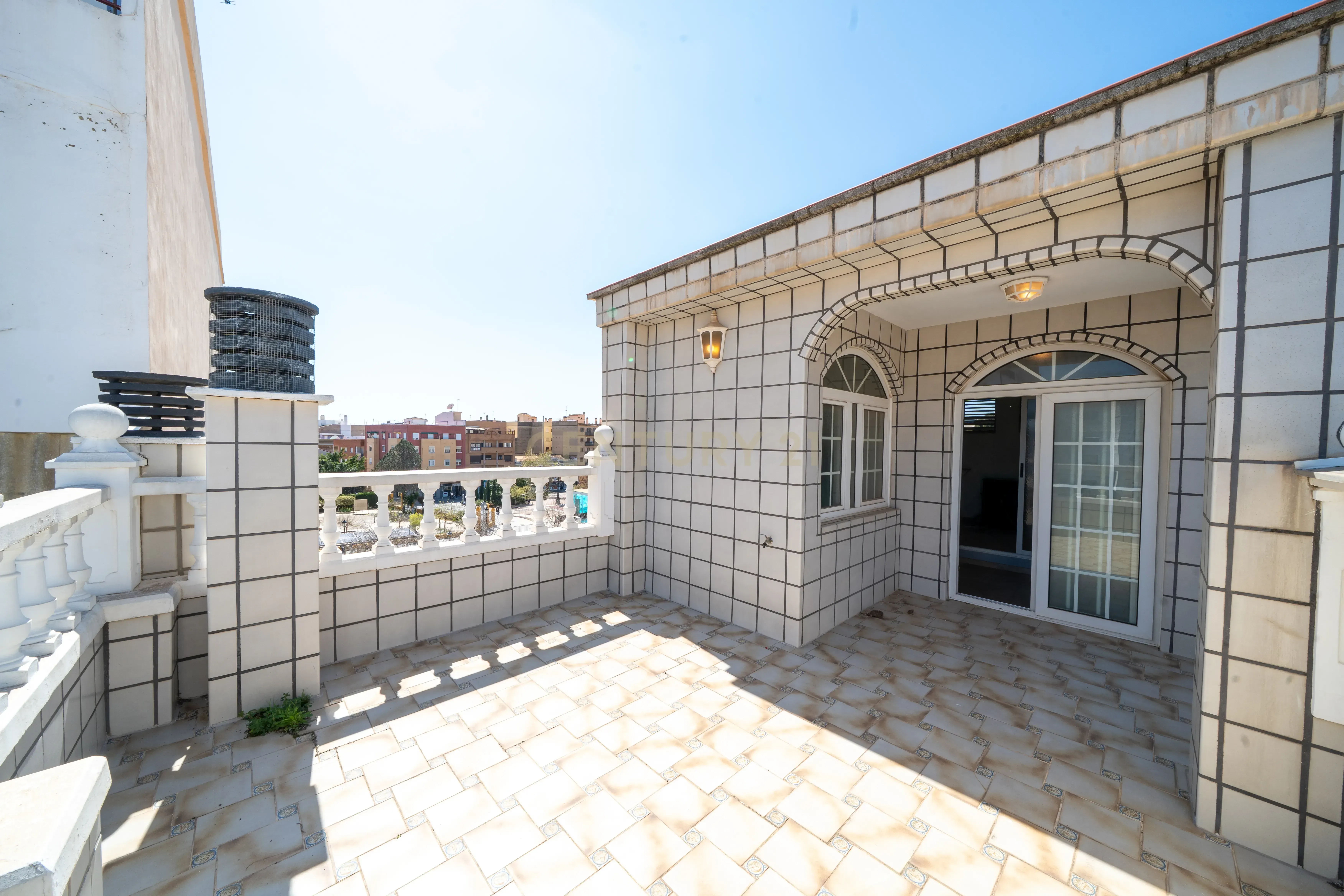 Terrace of House or chalet for sale in  Valencia Capital  with Air Conditioner, Heating and Terrace