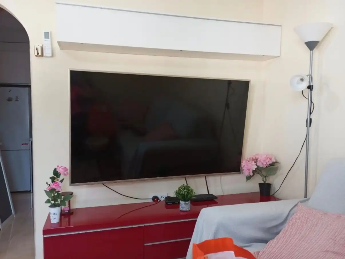 Sala de estar de Piso para compartir en Mazarrón con Aire acondicionado, Calefacción y Jardín privado
